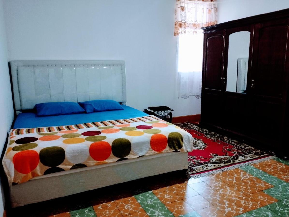 בוקיטינגי Mando Homestay III מראה חיצוני תמונה