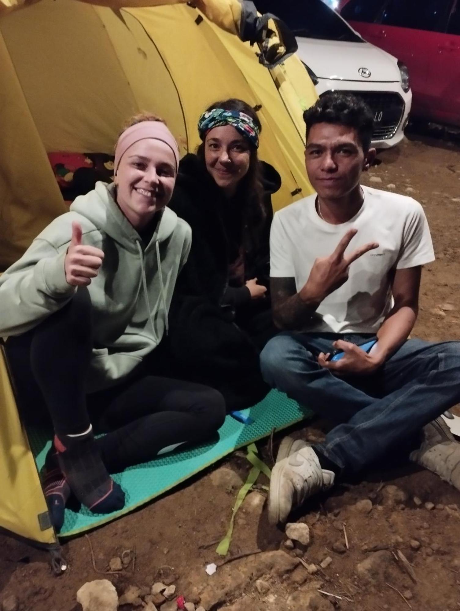 בוקיטינגי Mando Homestay III מראה חיצוני תמונה
