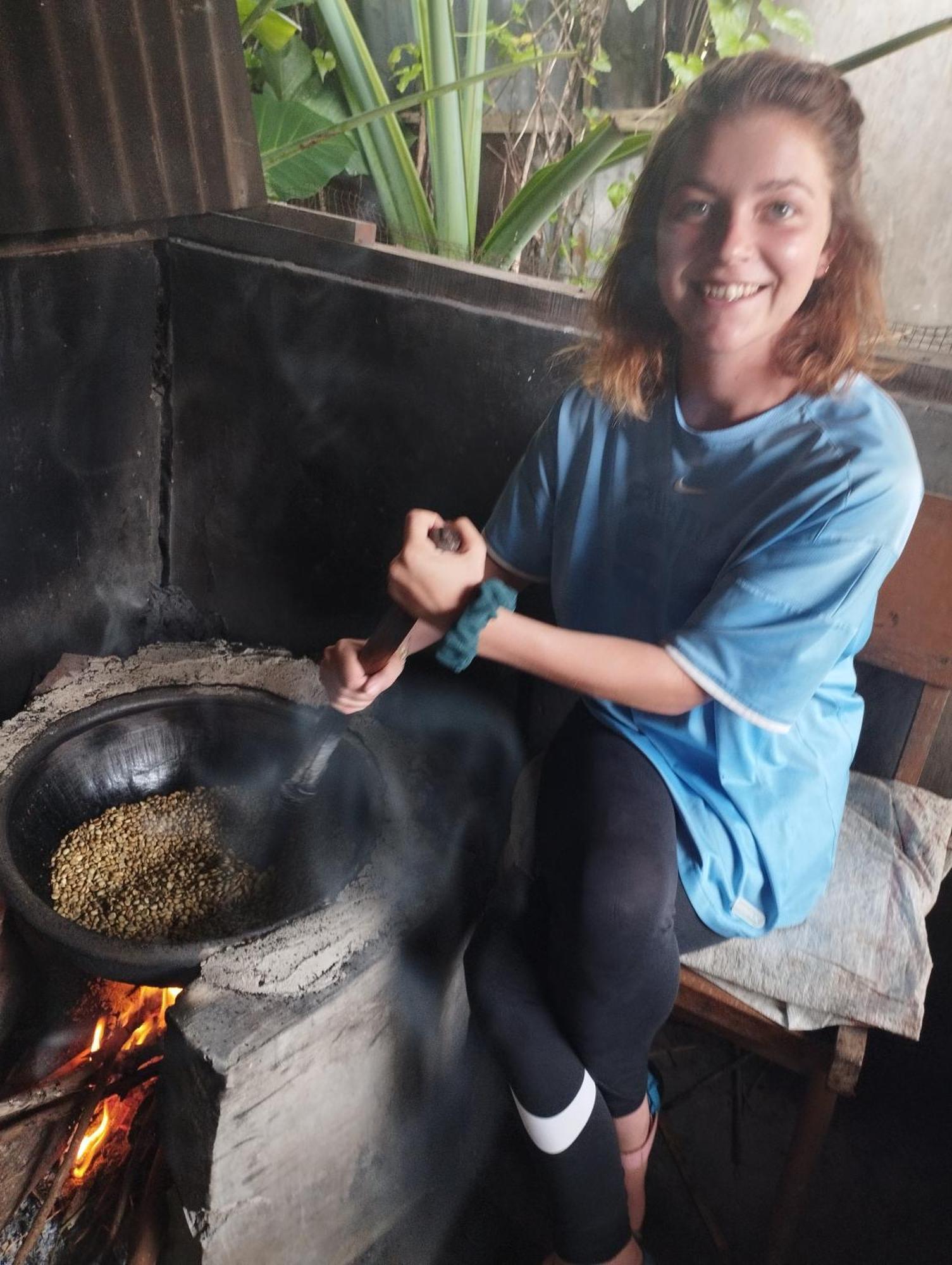 בוקיטינגי Mando Homestay III מראה חיצוני תמונה